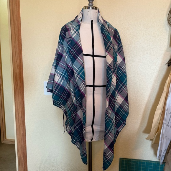 Turquoise and purple plaid square scarf - Picture 1 of 5